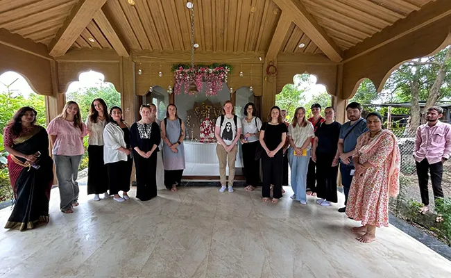 Day Care Craftsmanship and Decoration Making