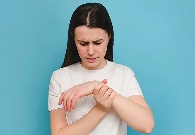 How We Approach Wrist Treatment