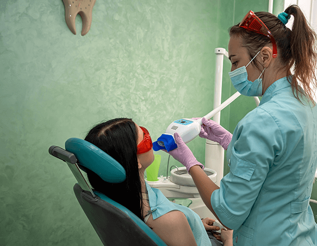 Benefits of Professional
                          Teeth Whitening