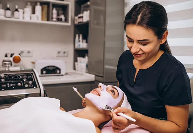 Expert Cosmetic Services in Wakad & Pimpri-Chinchwad