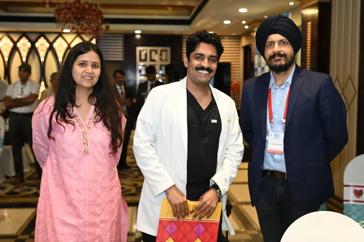 Dr. Kapoor with fellow delegates at a surgical conference