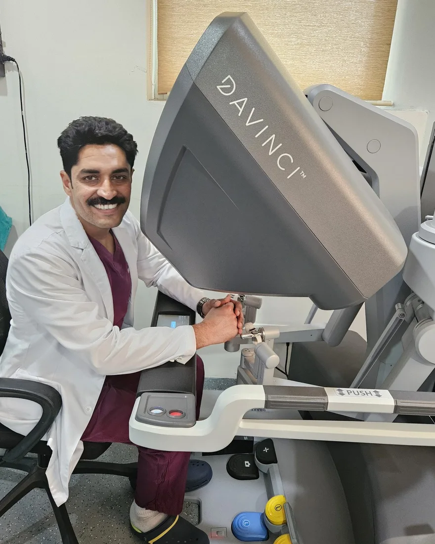 Dr. Abhimanyu Kapoor at the da Vinci robotic surgery console