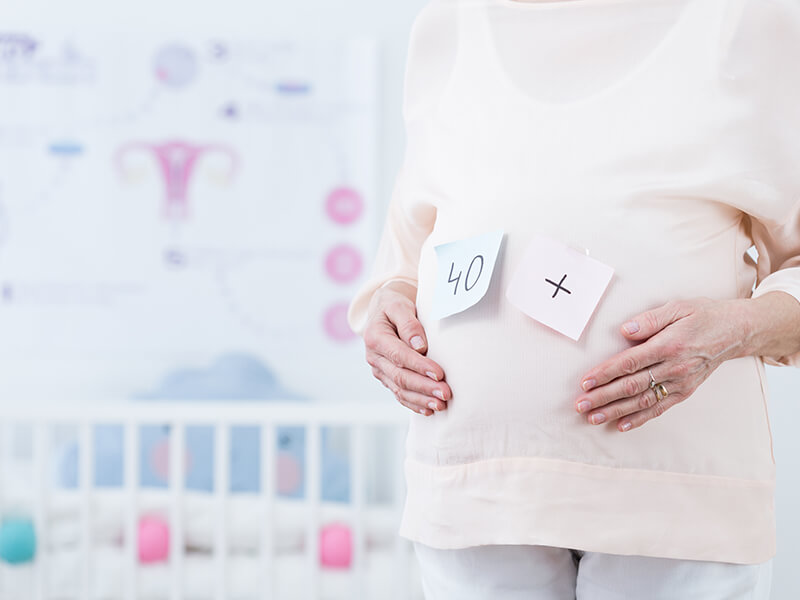 Indicators of Advanced Maternal Age and How Does Age Affect IVF?