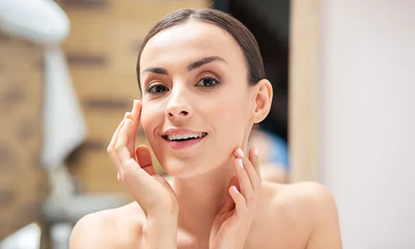 Calmer, Clearer Skin Without Aggressive Treatments