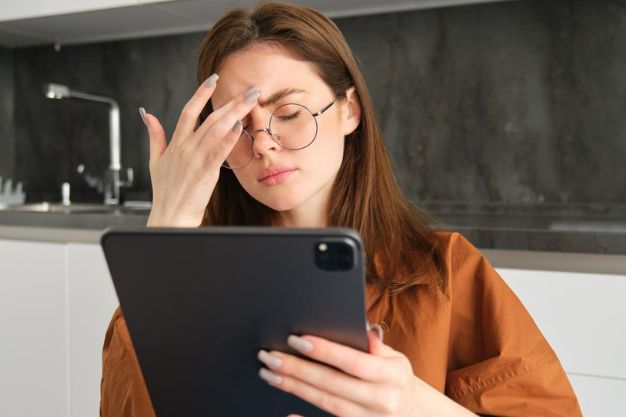 headaches and screen time