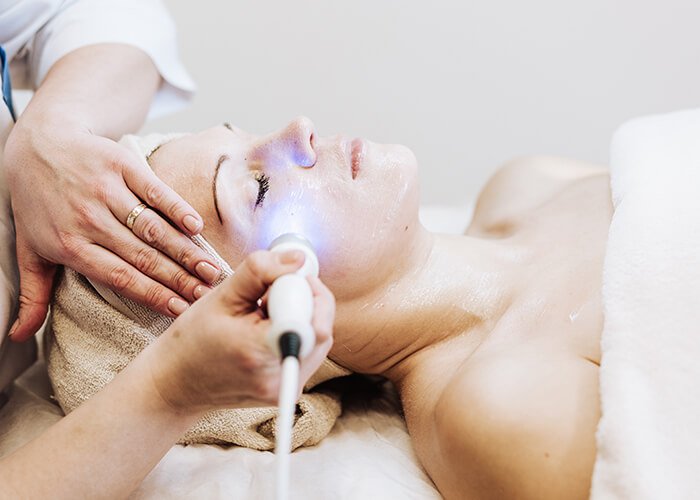 WHY CHOOSE THE YOUTH FOUNTAIN FOR LASER SKIN TREATMENT